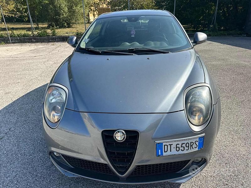 Usata Alfa Romeo MiTo Distinctive 120 CV (88 kW) 2009 Grigio Utilitaria