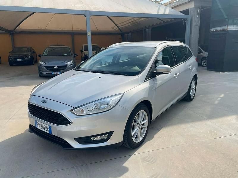 Usata Ford Focus Business Edition 119 CV (87 kW) 2018 Grigio Station wagon
