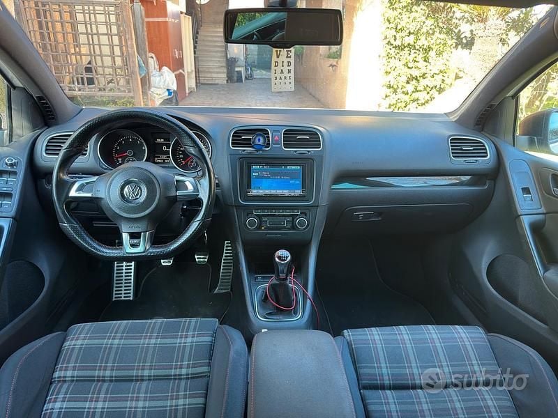 Usata VW Golf VI GTI 211 CV (155 kW) 2010 Bianco Utilitaria