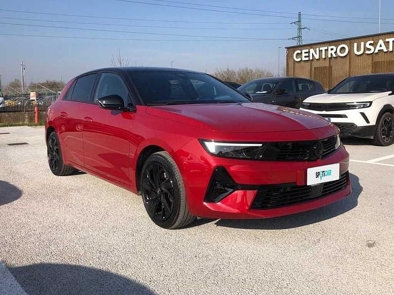 Usata Opel Astra GS Line 130 CV (95 kW) 2023 Rosso Berlina