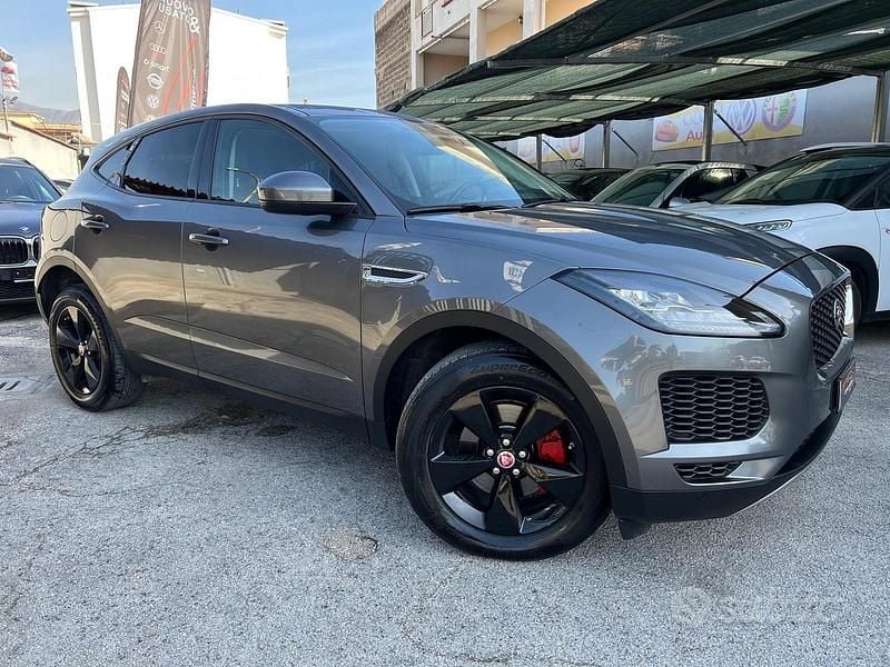 Usata Jaguar E-Pace R-Dynamic 180 CV (132 kW) 2020 Grigio SUV