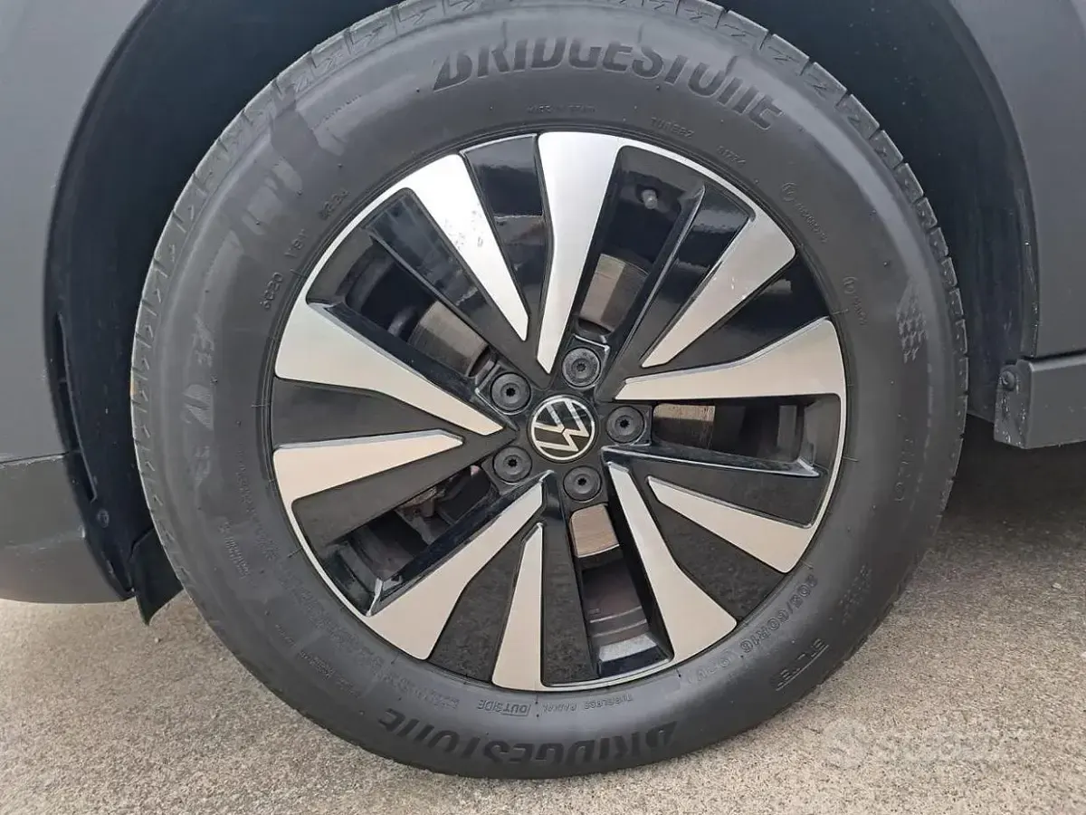 Begagnad VW Taigo 110 HK (80 kW) 2024 Vit SUV