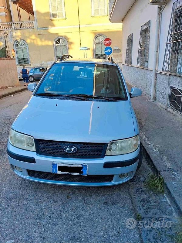 Usata Hyundai Matrix 110 CV (80 kW) 2006 Grigio Monovolume