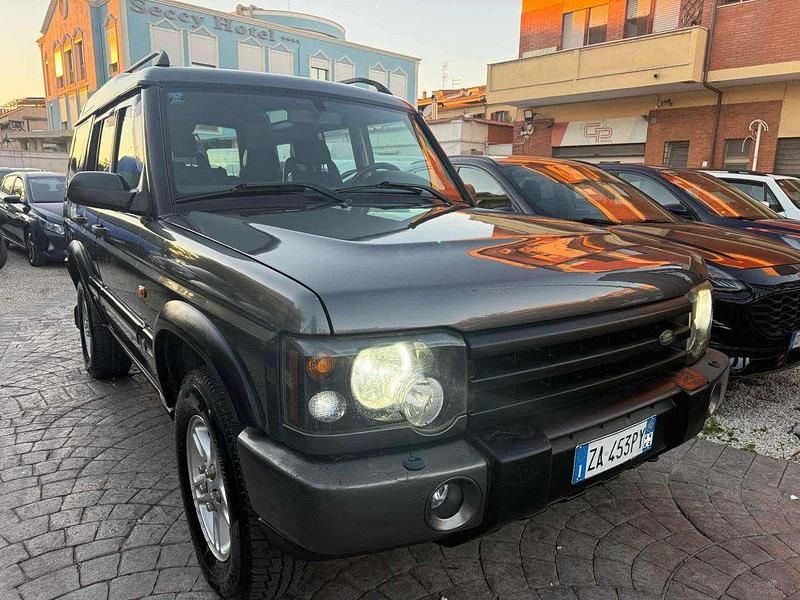 Usata Land Rover Discovery 3 SE 137 CV (100 kW) 2004 Grigio scuro SUV