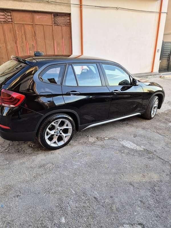 Usata BMW X1 143 CV (105 kW) 2014 Nero SUV