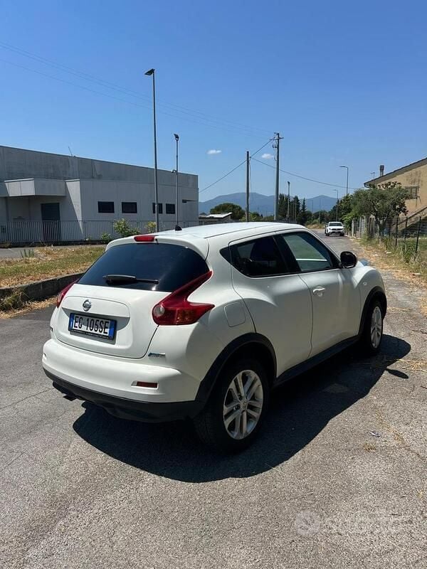 Usata Nissan Juke 110 CV (80 kW) 2011 Bianco SUV