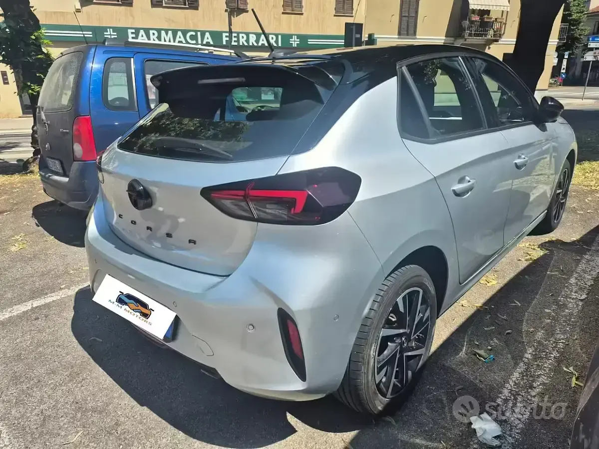 Usata Opel Corsa 101 CV (74 kW) 2023 Grigio Utilitaria