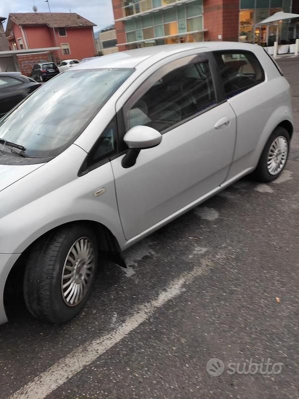Usata Fiat Punto Evo 2011 Grigio Utilitaria