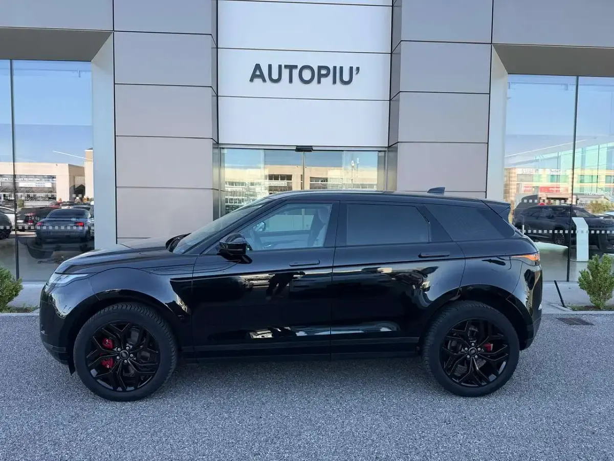 Usata Land Rover Range Rover evoque SE Dynamic 163 CV (119 kW) 2022 Santorini black SUV