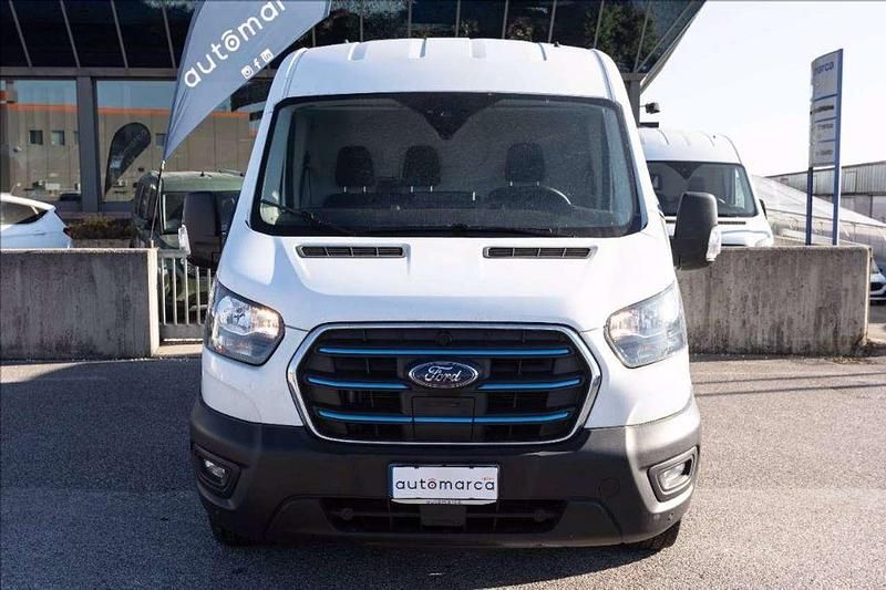 Usata Ford Transit Trend 135 kW (184 CV) 2022 Bianco Furgone