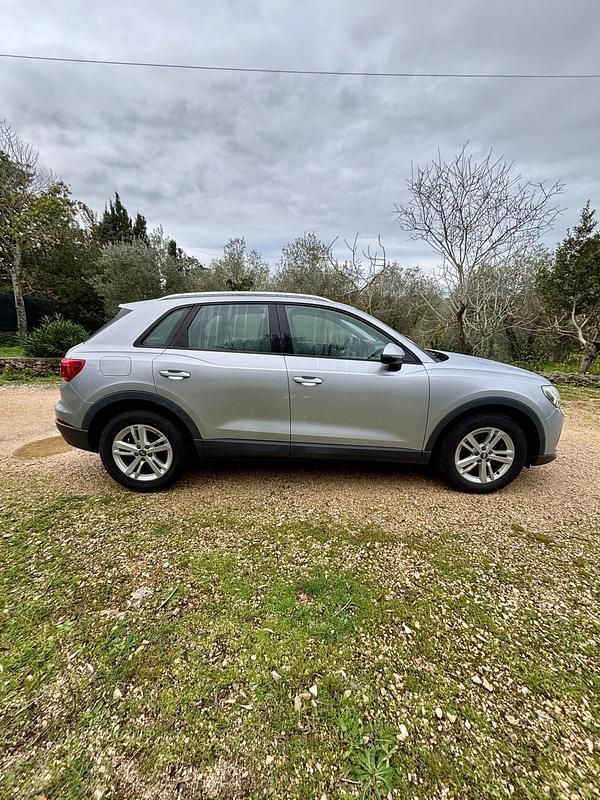 Usata Audi Q3 Advanced 190 CV (139 kW) 2019 Argento SUV