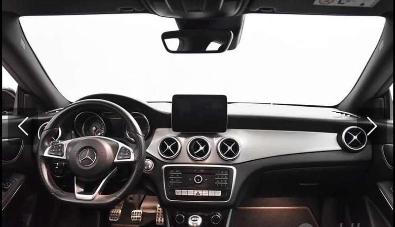 Usata Mercedes CLA180 Premium 122 CV (89 kW) 2017 Berlina
