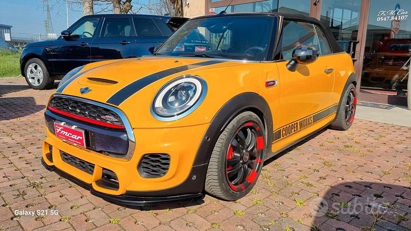Usata Mini John Cooper Works Cabriolet Hype 231 CV (169 kW) 2017 Arancione Cabrio