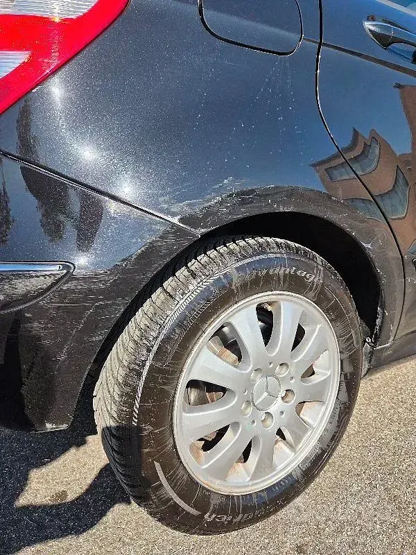 Usata Mercedes A150 Elegance 95 CV (69 kW) 2006 Nero Berlina