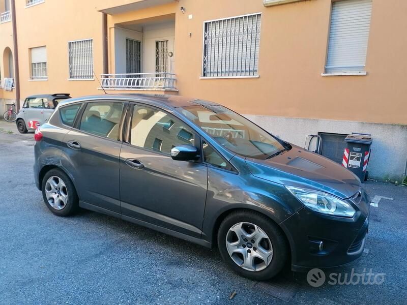 Usata Ford C-MAX Business Edition 101 CV (74 kW) 2014 Grigio Monovolume