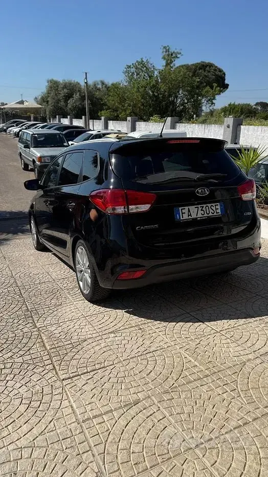Usata Kia Carens 115 CV (84 kW) 2015 Nero Monovolume