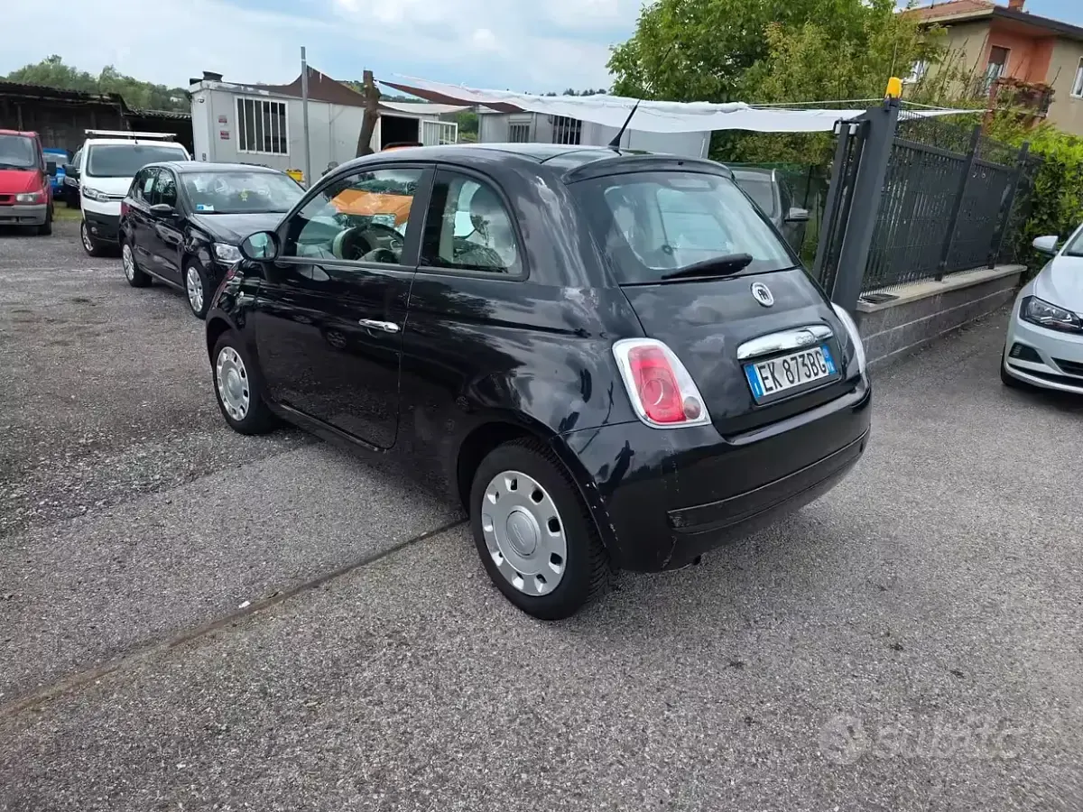 Usata Fiat 500 Pop 69 CV (50 kW) 2011 Nero Berlina
