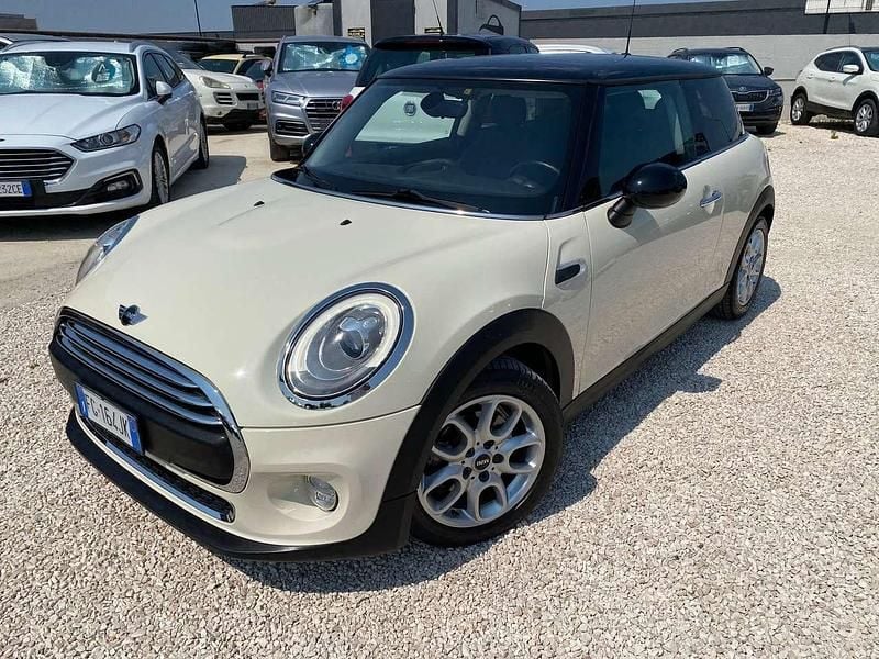 Usata Mini One D Business 95 CV (69 kW) 2016 Bianco Utilitaria