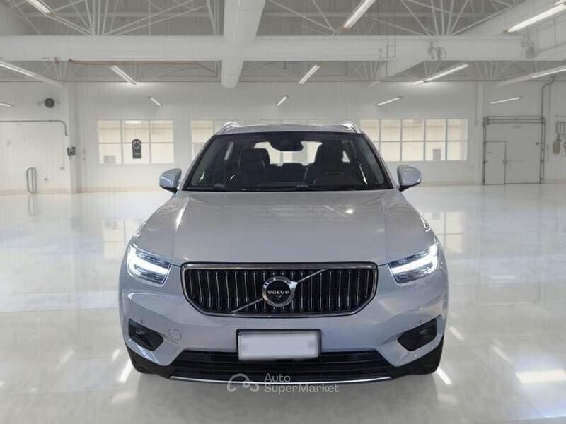 Occasion Volvo XC40 Inscription 179 ch (131 kW) 2021 Blanc SUV