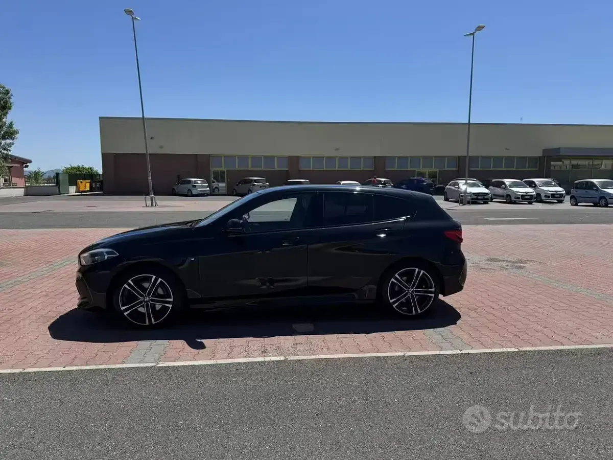 Usata BMW 118 M Sport 150 CV (110 kW) 2020 Nero Utilitaria
