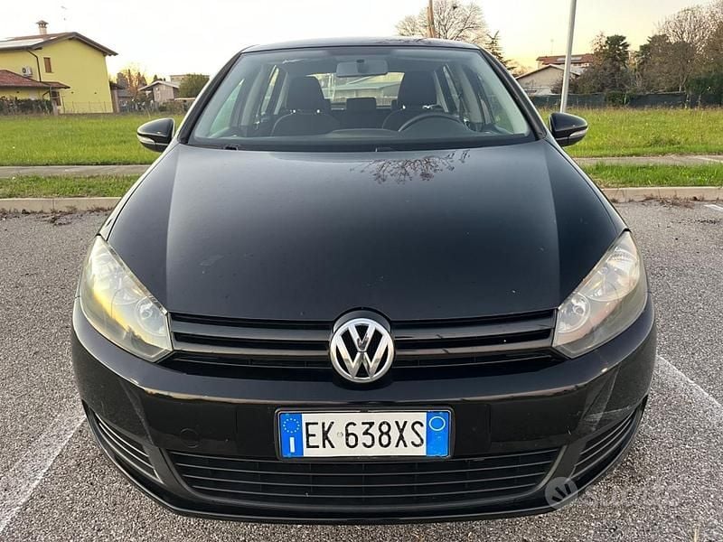Usata VW Golf VII 104 CV (76 kW) 2012 Nero Berlina