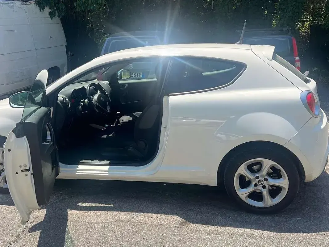 Usata Alfa Romeo MiTo Super 95 CV (69 kW) 2017 Bianco Utilitaria