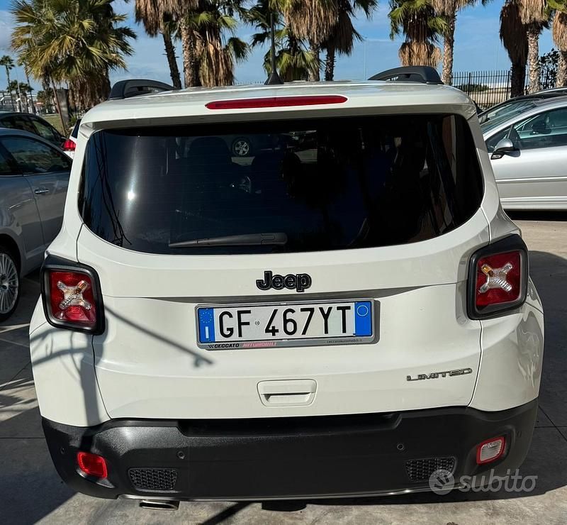Begagnad Jeep Renegade Limited 131 HK (96 kW) 2021 Vit SUV