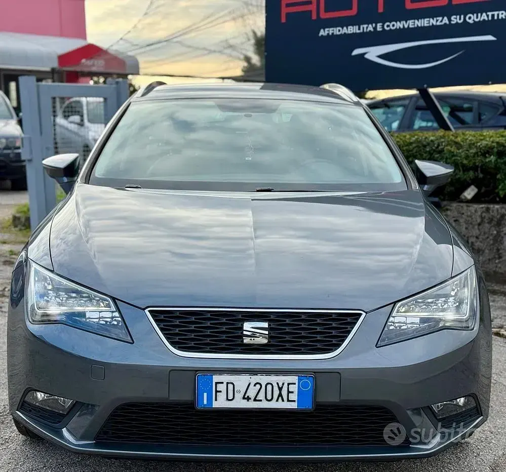 Käytetty Seat Leon ST 110 HP (80 kW) 2016 Harmaa Farmari