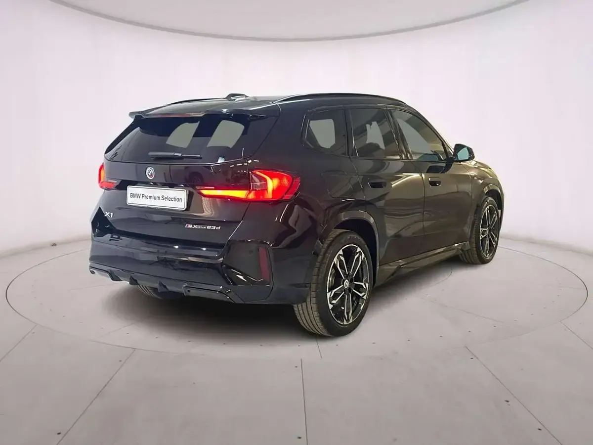 Usata BMW X1 M Sport 197 CV (144 kW) 2024 Black sapphire SUV