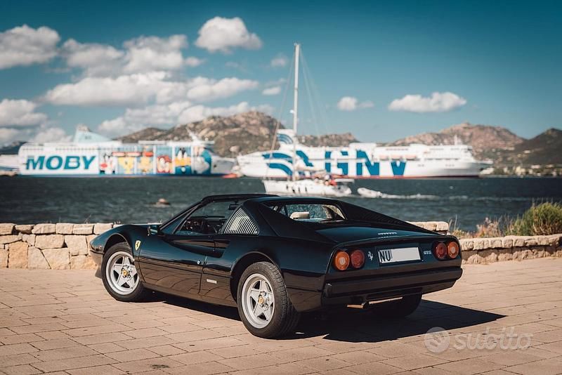 Usata Ferrari 208 156 CV (114 kW) 1981 Nero Coupé