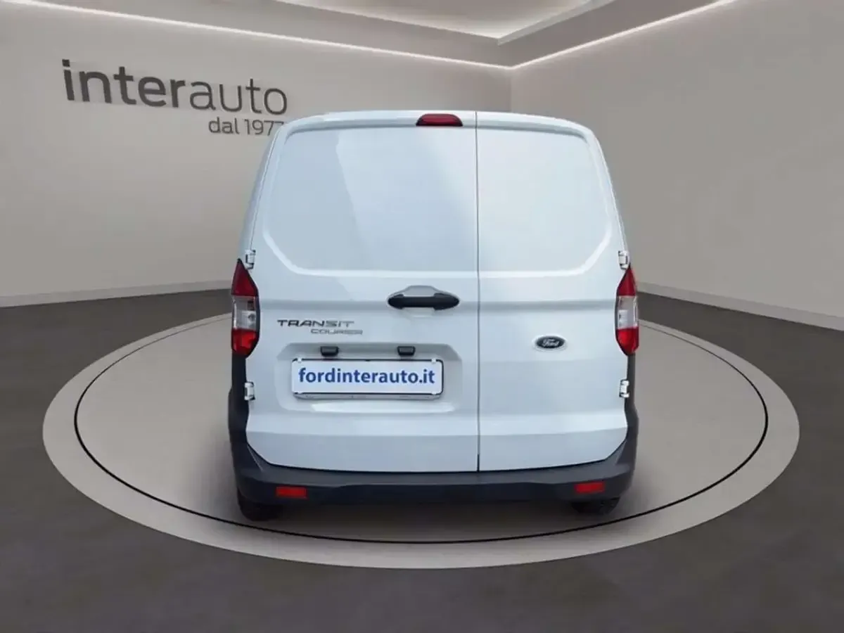 Usata Ford Courier Trend 75 CV (55 kW) 2022 Bianco Monovolume