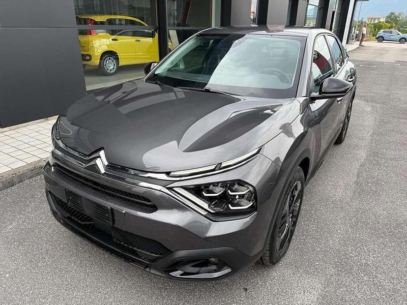 Grigio Nuova 2025 Citroën e-C4 Berlina | 26.900 € (Ottimo prezzo) - Immagine 1/4