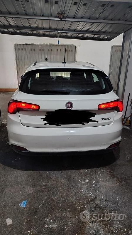 Usata Fiat Tipo 120 CV (88 kW) 2018 Bianco Utilitaria