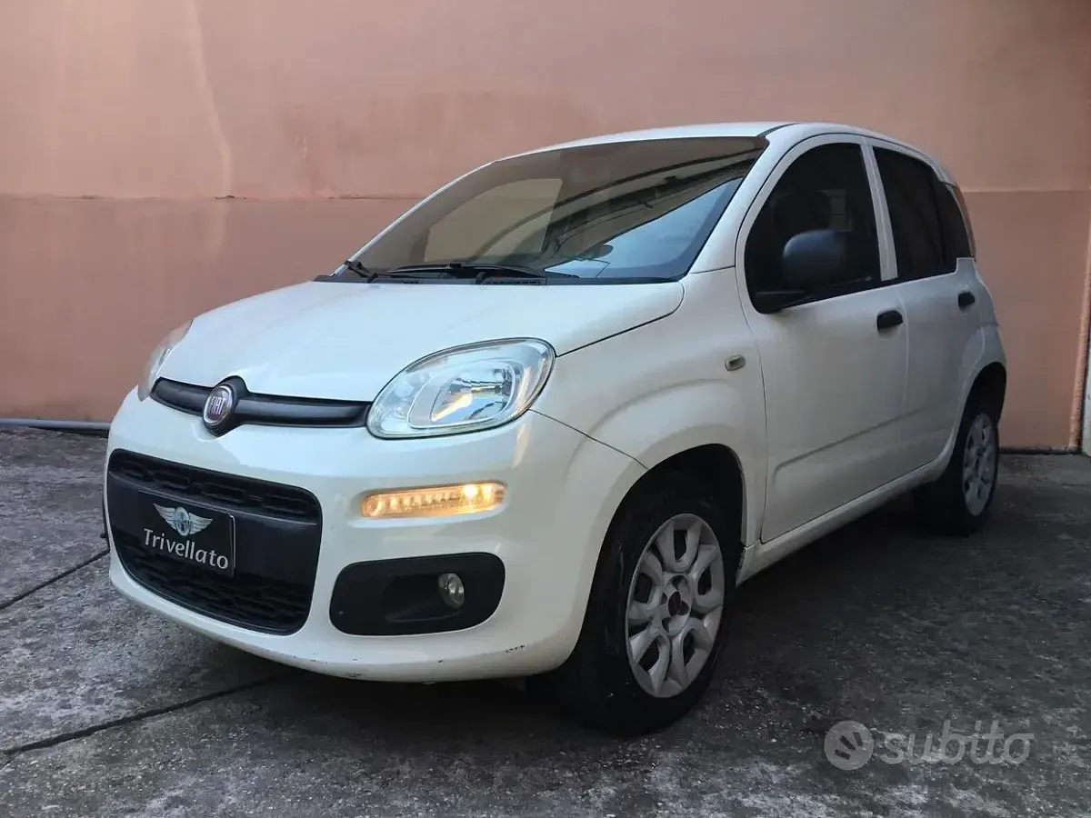 Usata Fiat Panda Pop 85 CV (62 kW) 2015 Bianco Utilitaria