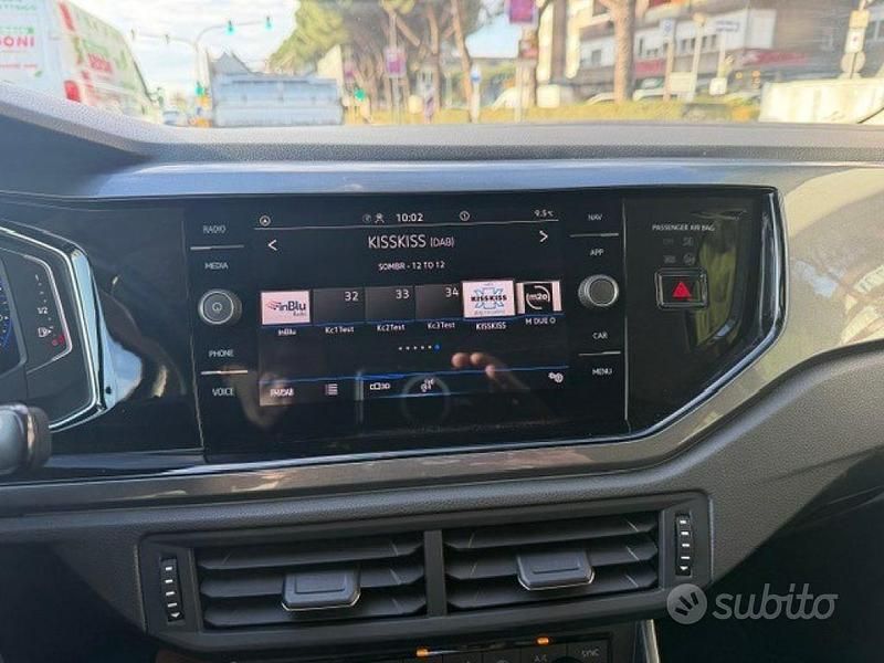 Usata VW Polo R-line 110 CV (80 kW) 2021 Nero Berlina