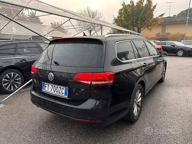 Usata VW Passat Comfortline 150 CV (110 kW) 2015 Nero Station wagon