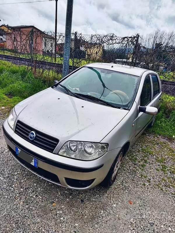 Usata Fiat Punto 2003 Grigio Utilitaria