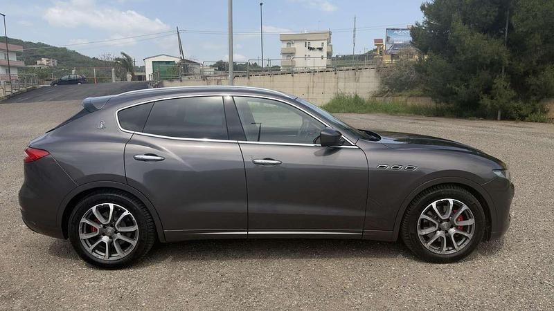 Usata Maserati Levante 250 CV (183 kW) 2017 SUV
