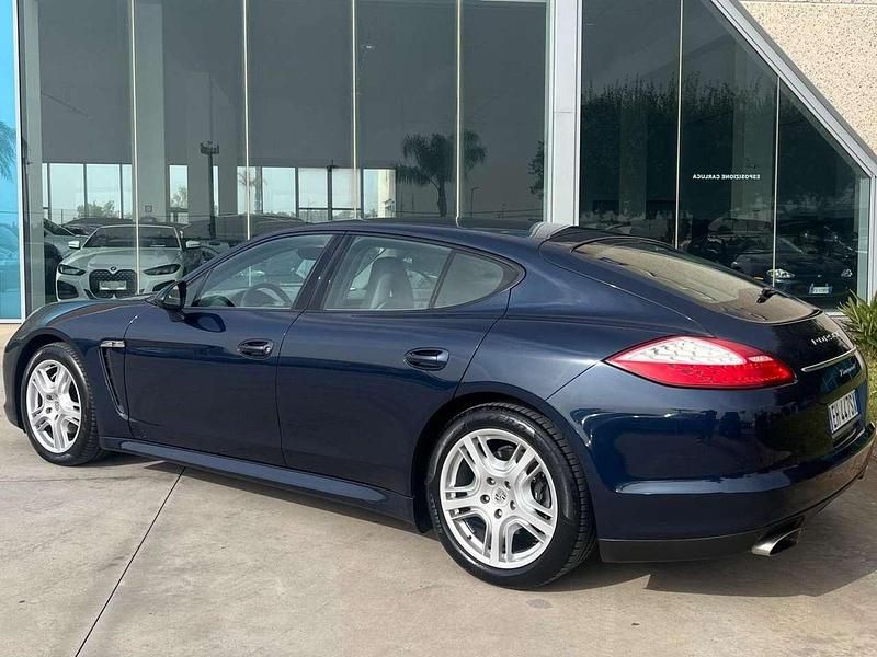 Usata Porsche Panamera 299 CV (219 kW) 2011 Blu Berlina