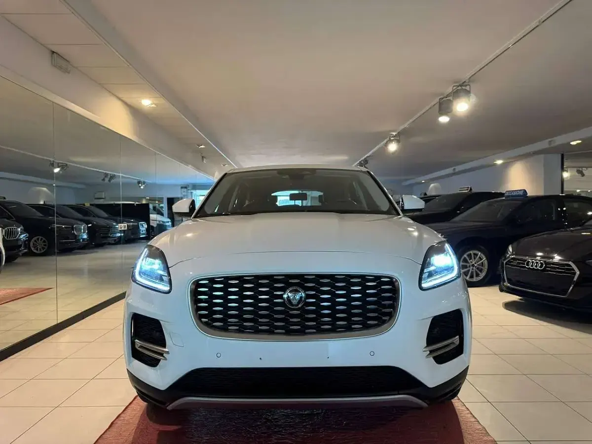 Usata Jaguar E-Pace S 163 CV (119 kW) 2022 Bianco SUV