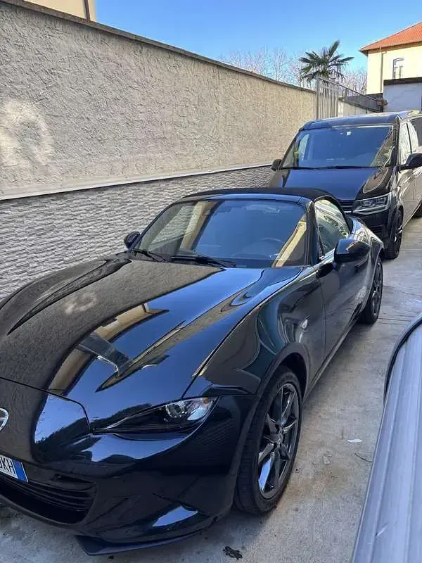 Usata Mazda MX5 Inclusive 160 CV (117 kW) 2015 Cabrio