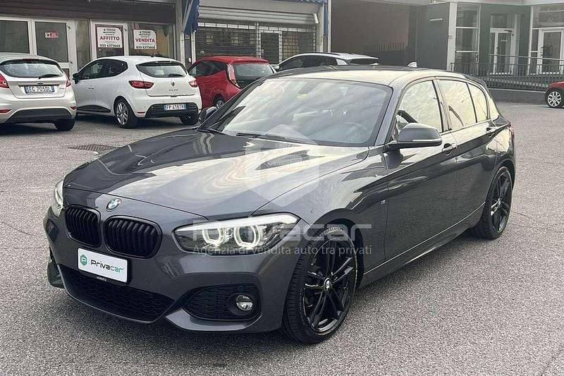 Grigio Usata 2018 BMW 118 M Sport Utilitaria | 14.990 € (Buon prezzo) - Immagine 1/4