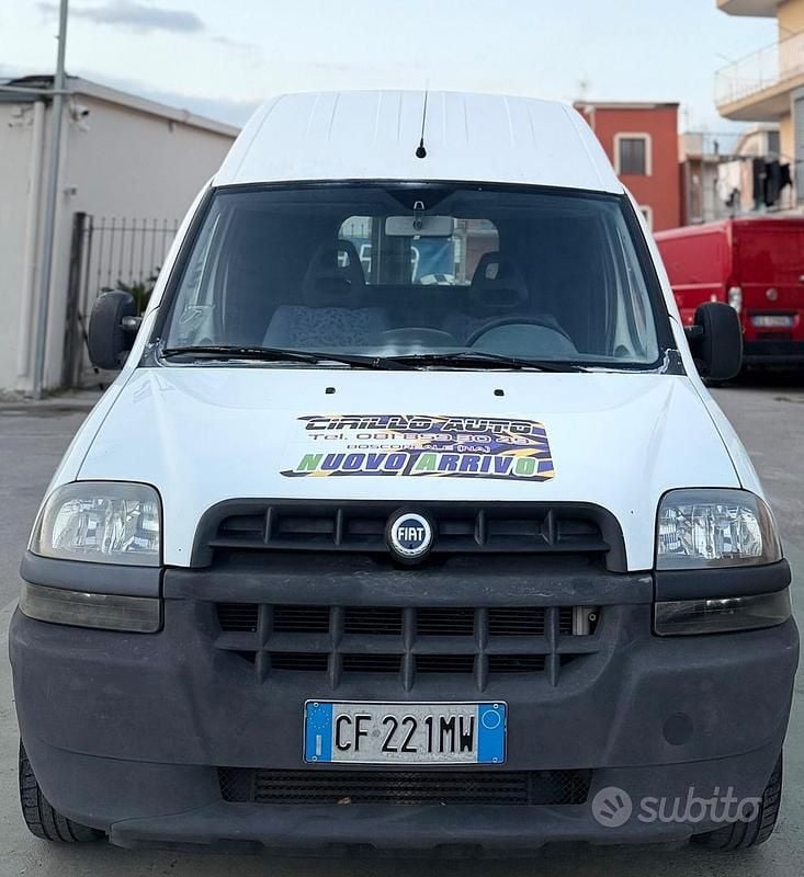 Usata Fiat Doblò 100 CV (73 kW) 2002 Bianco Monovolume