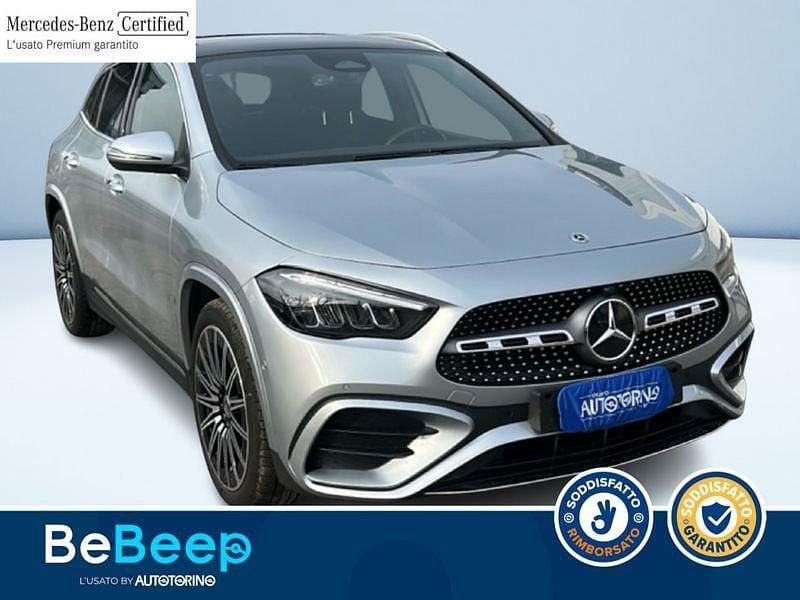 Usata Mercedes GLA200 AMG Line Premium 150 CV (110 kW) 2025 Argento metallizzato SUV