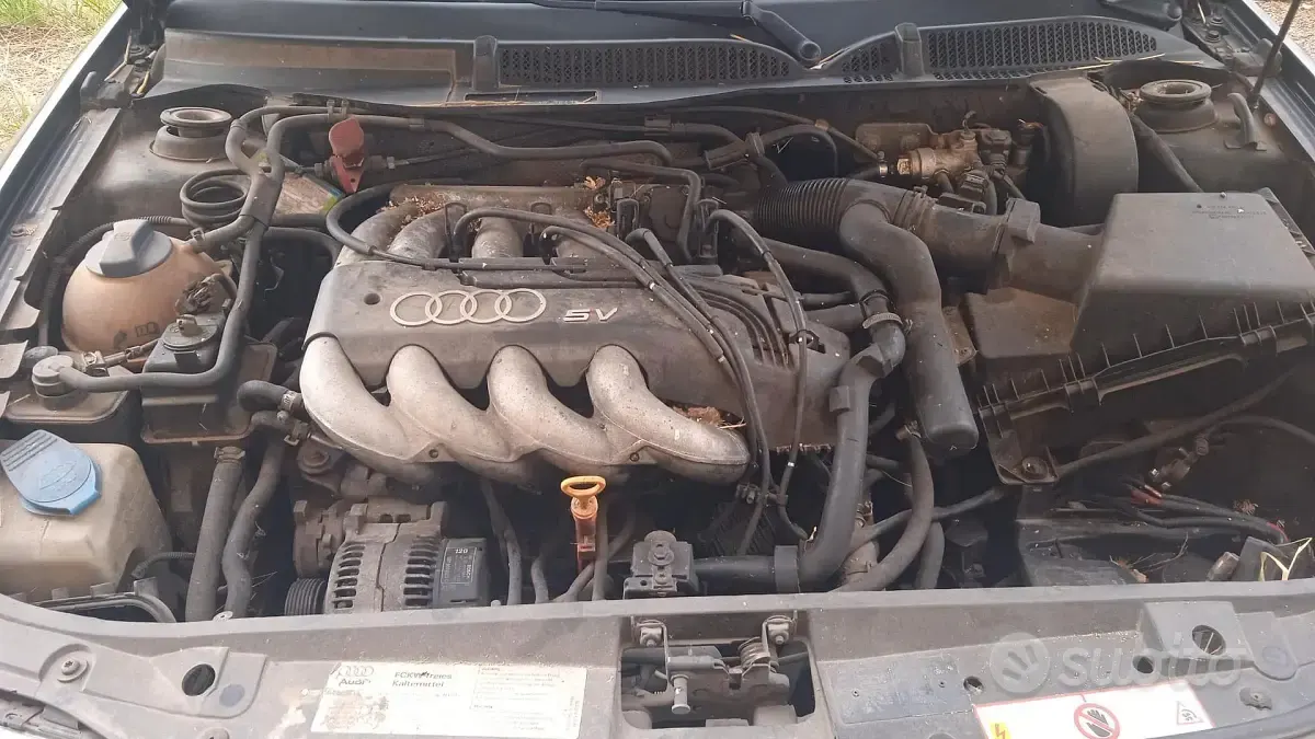 Usata Audi A3 90 CV (66 kW) 1997 Nero Utilitaria