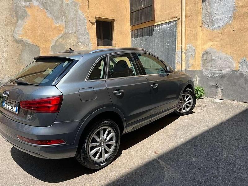 Usata Audi Q3 Design 150 CV (110 kW) 2018 Argento SUV