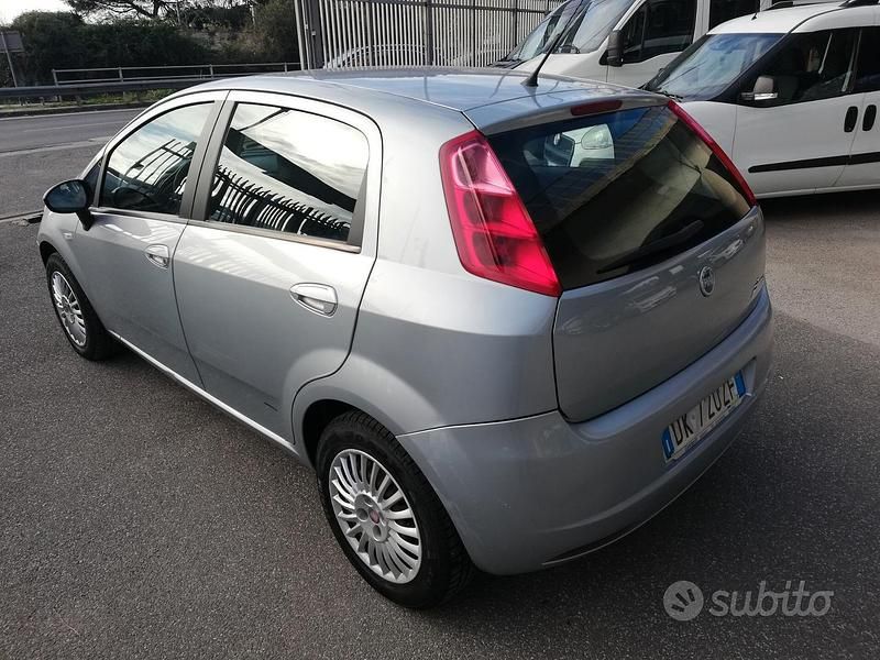 Usata Fiat Grande Punto Dynamic 2007 Grigio Utilitaria