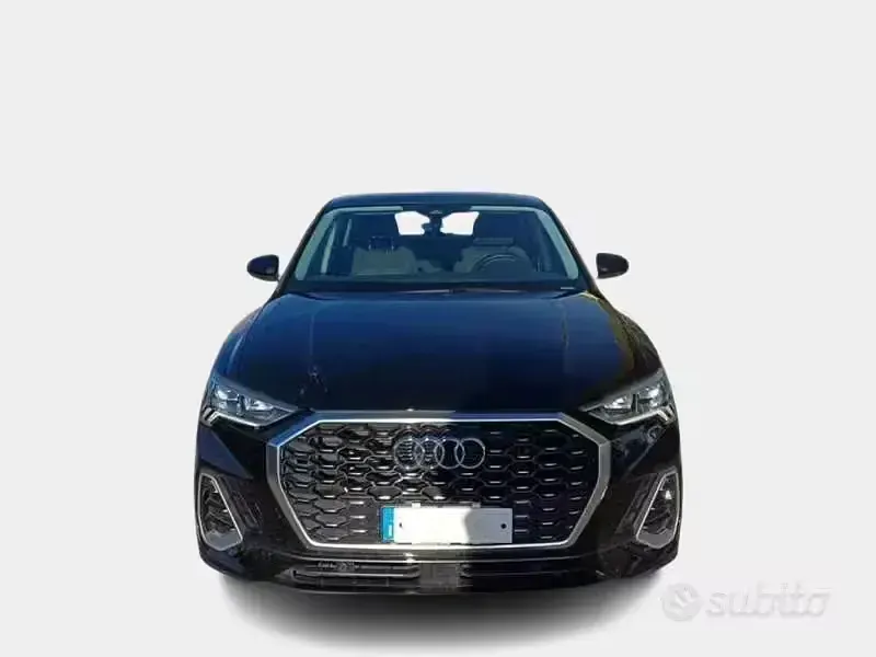 Usata Audi Q3 Sportback S-Line 149 CV (109 kW) 2023 Nero SUV