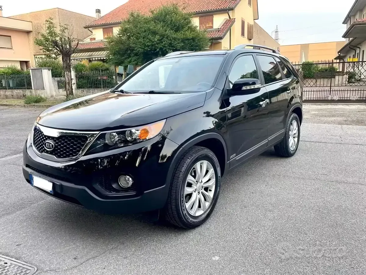 Usata Kia Sorento Active 197 CV (144 kW) 2011 Nero SUV