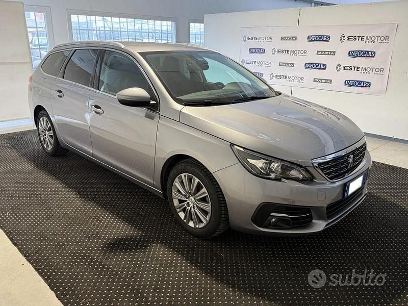 Usata Peugeot 308 SW Allure 131 CV (96 kW) 2021 Station wagon